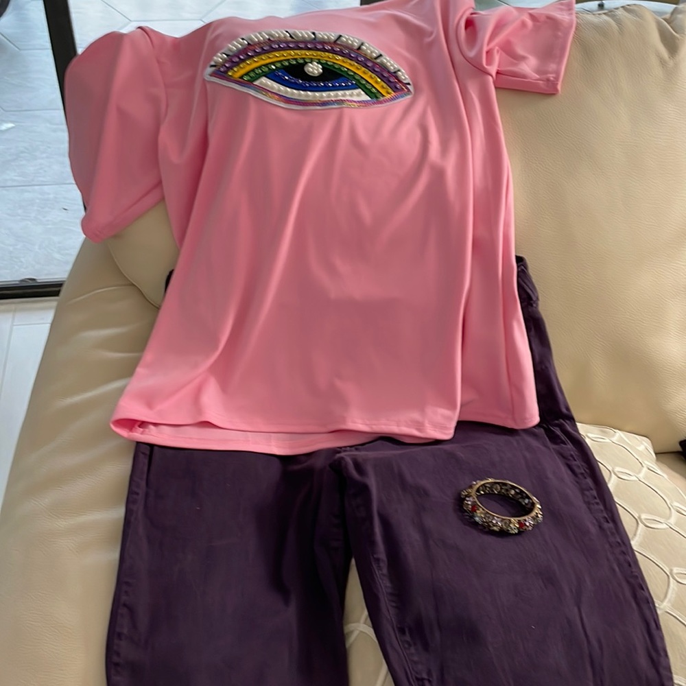 Bundle NXD purple jeans /Evil Eye Shirt/ Bracelet./ earrings